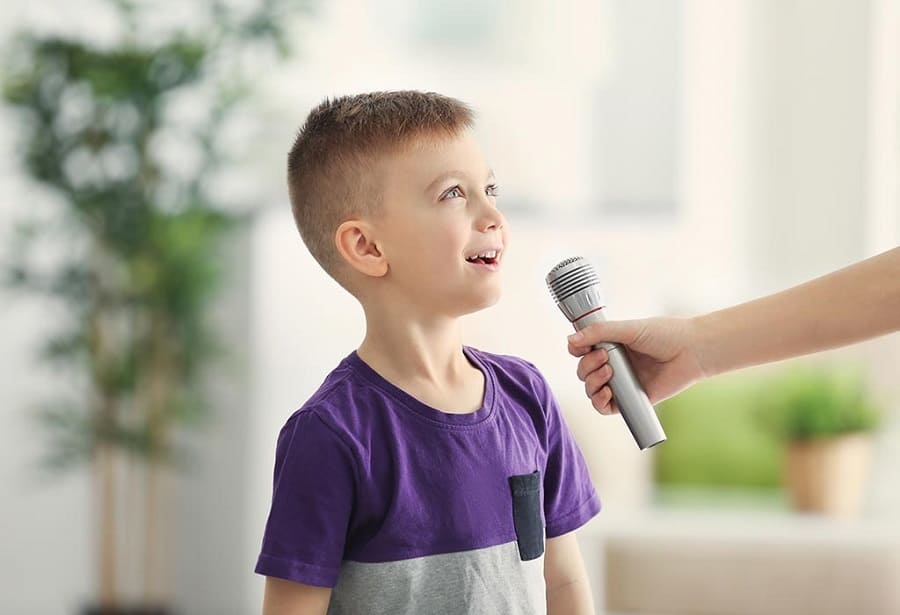 Môt số mẫu câu giao tiếp tiếng Anh lớp 2